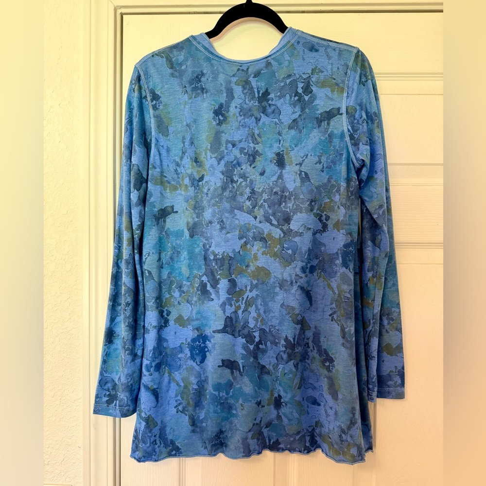 Vibrant Blue Floral High Low Long-Sleeved Top - Picture 3 of 9